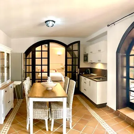 Your Holidays - Sta Monica - * Costa Adeje (Tenerife)