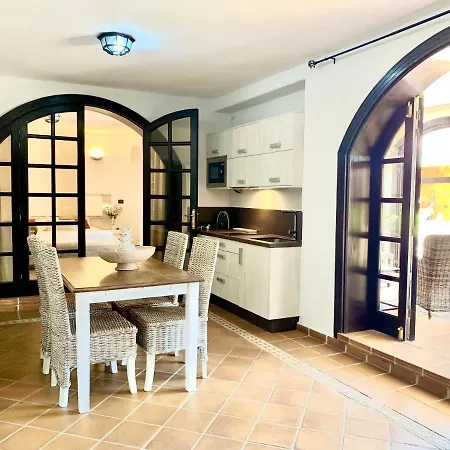 Your Holidays - Sta Monica - *