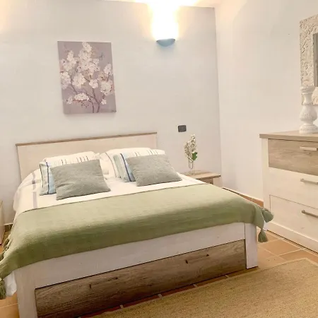 Your Holidays - Sta Monica - Villa *