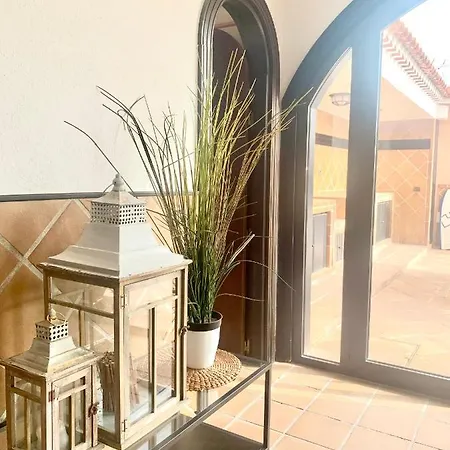 Your Holidays - Sta Monica - *