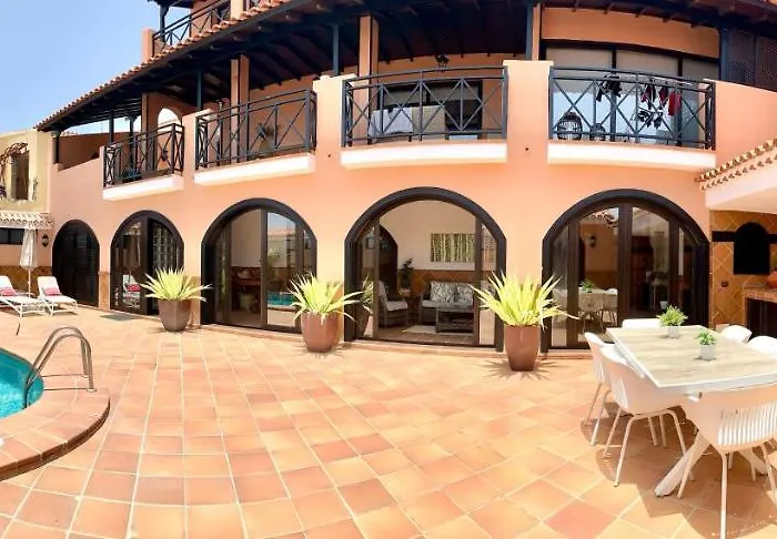 Your Holidays - Sta Monica - * Адехе