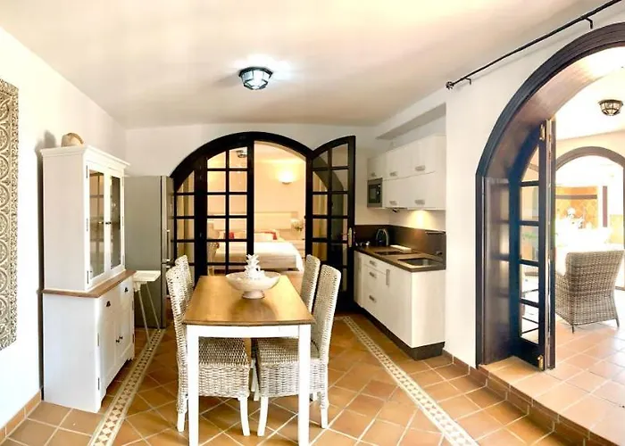 Your Holidays - Sta Monica - * Адехе