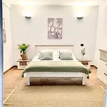 Your Holidays - Sta Monica - Villa *