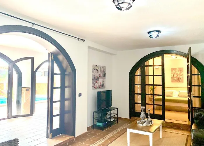 Your Holidays - Sta Mónica - Villa Costa Adeje (Tenerife)